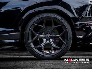 Lamborghini Urus Custom Wheels - NL4 by Vossen - Gloss Black